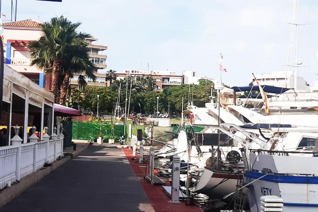 Adventure Harbour Apartamento Torrevieja Exterior foto